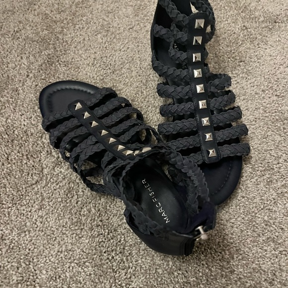 Sandals - Picture 4 of 4